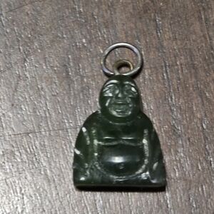 Vintage Natural Dark Green Nephrite Jade Buddha Amulet Pendant